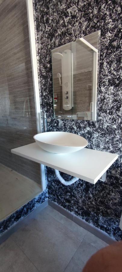 Latorre Jacuzzi Jerez Apartment *